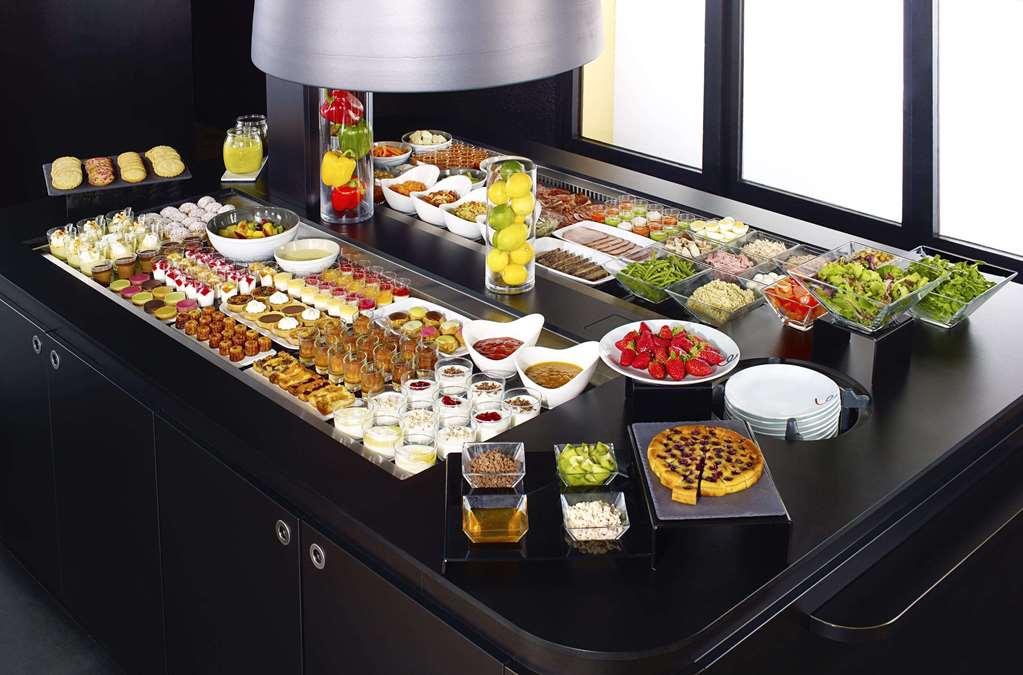 Hotel Le Cyrano ברגרק מסעדה תמונה